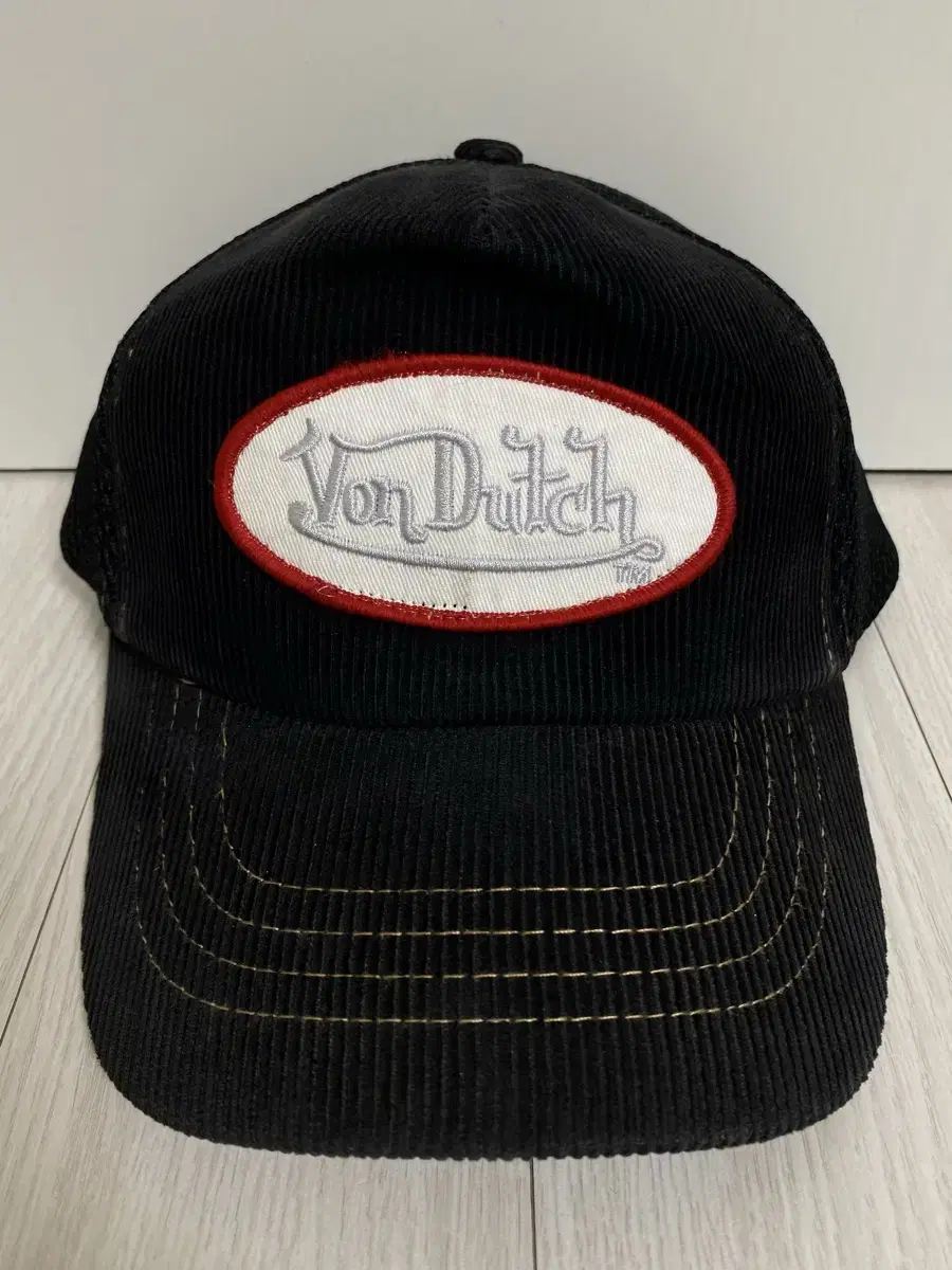 1999년 Von Dutch 트러커캡 OG